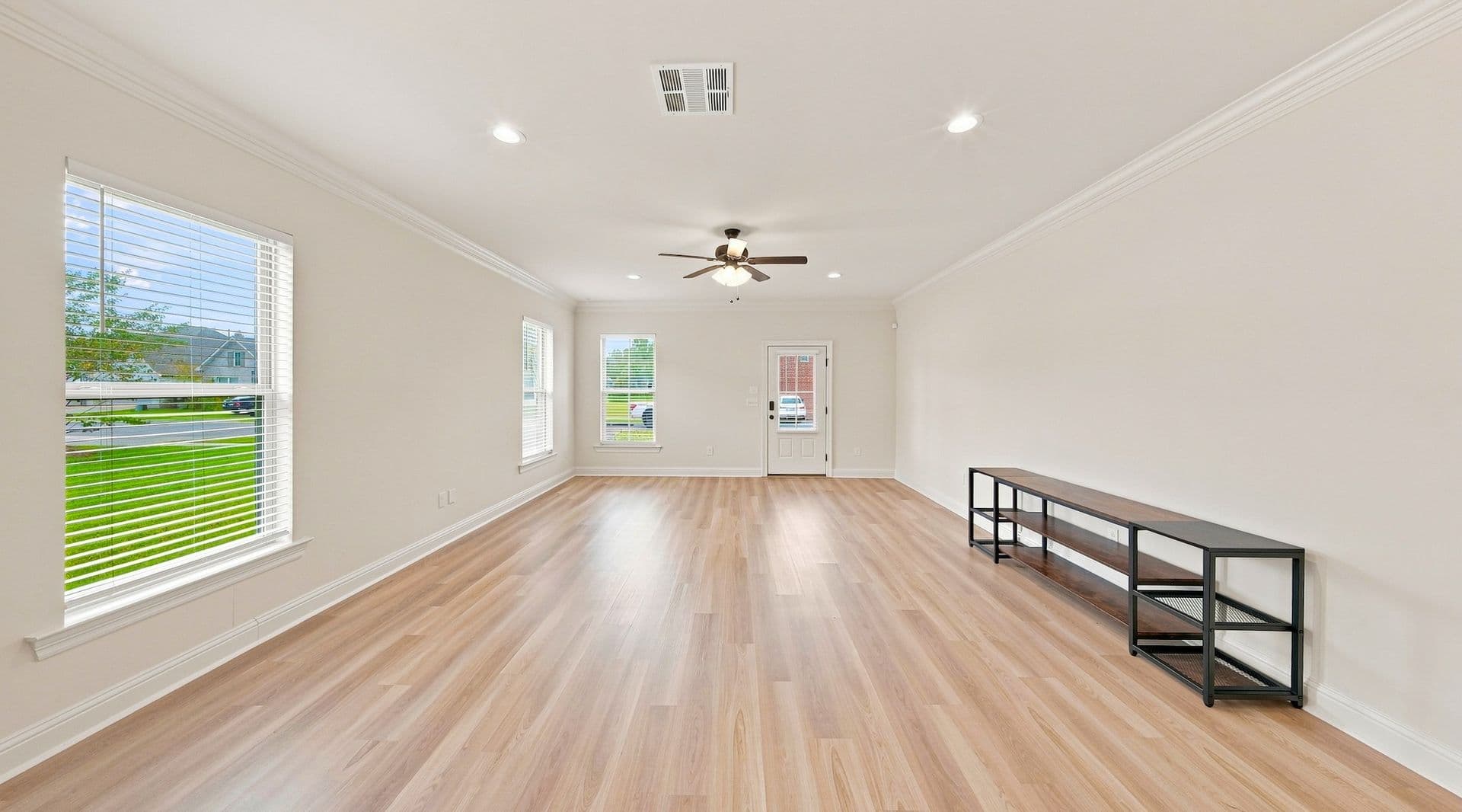 7211 Kenilworth Crossing Avenue - CONSIGNMENT 6 of 22