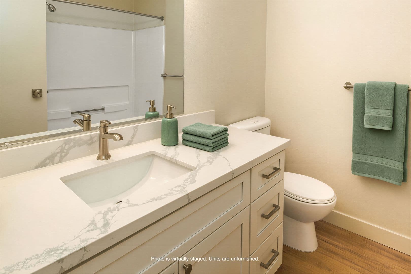 Creekside Village Apartments 14 of 17