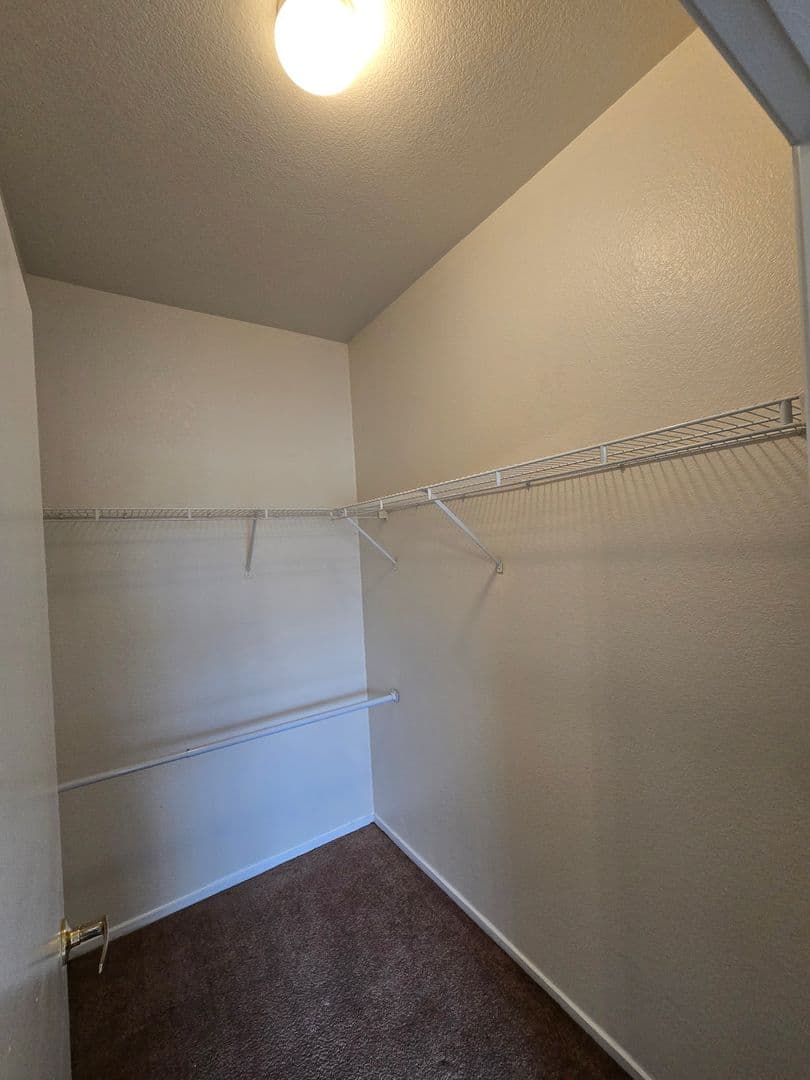Russell Rd W 9620 #1122 15 of 25