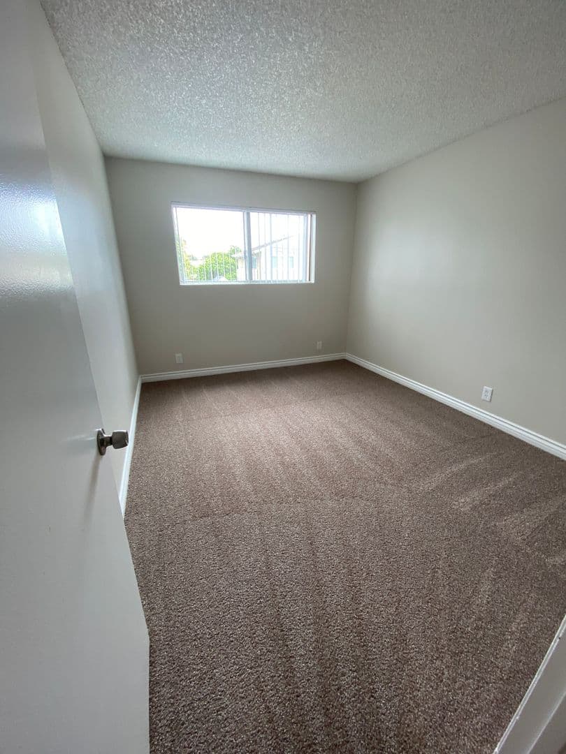 Cordova Apartment 4 of 6
