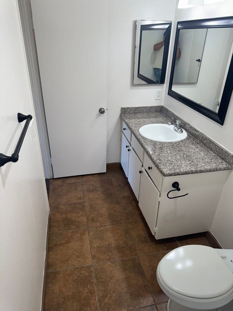 Burkhart Apartments 2 of 9