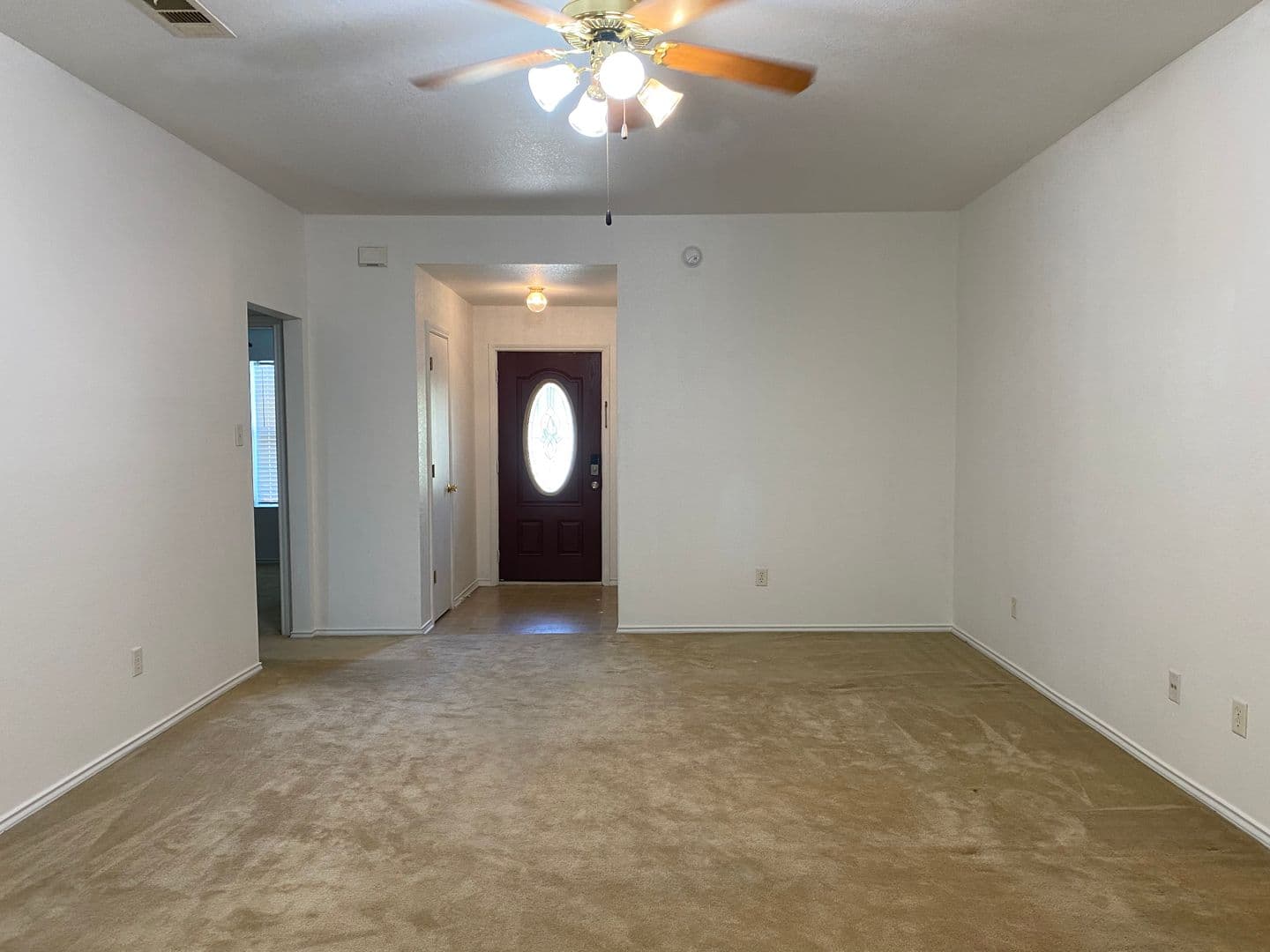 1809 Liberty Hill Dr 2 of 20