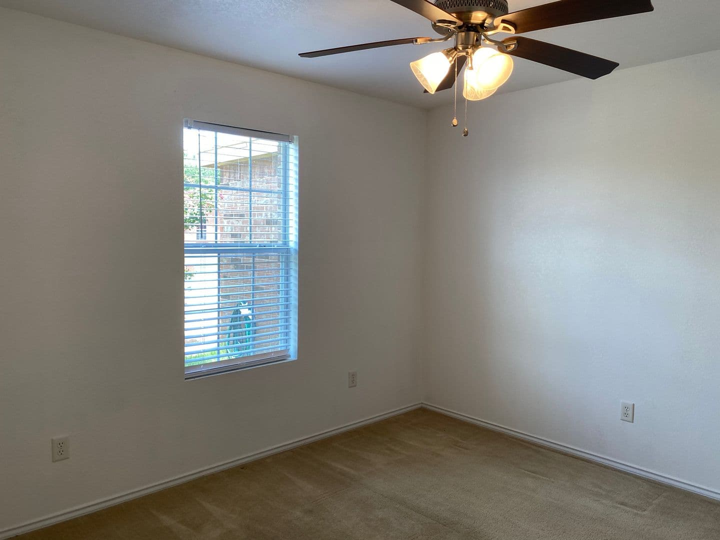 1809 Liberty Hill Dr 13 of 20
