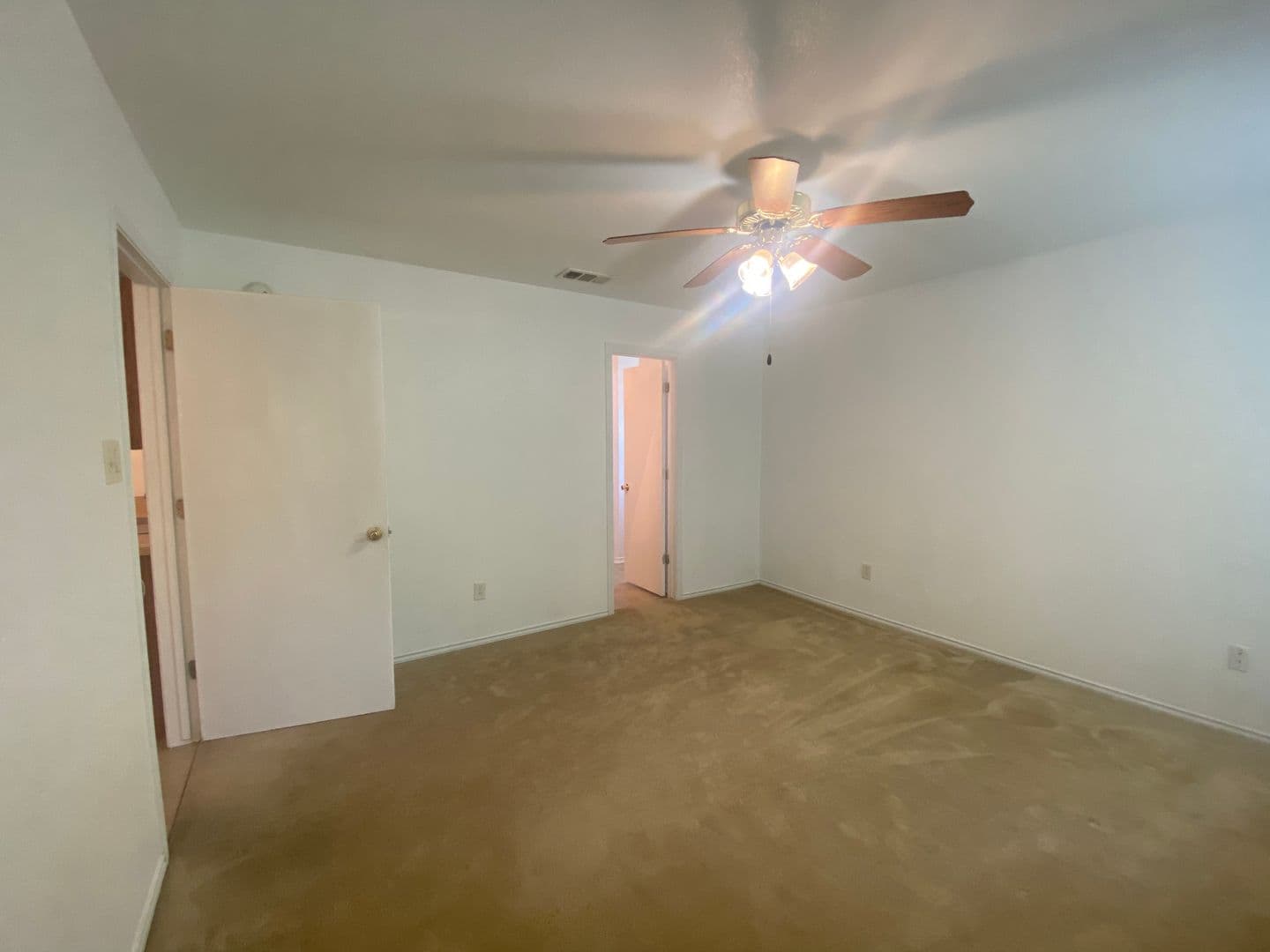 1809 Liberty Hill Dr 9 of 20
