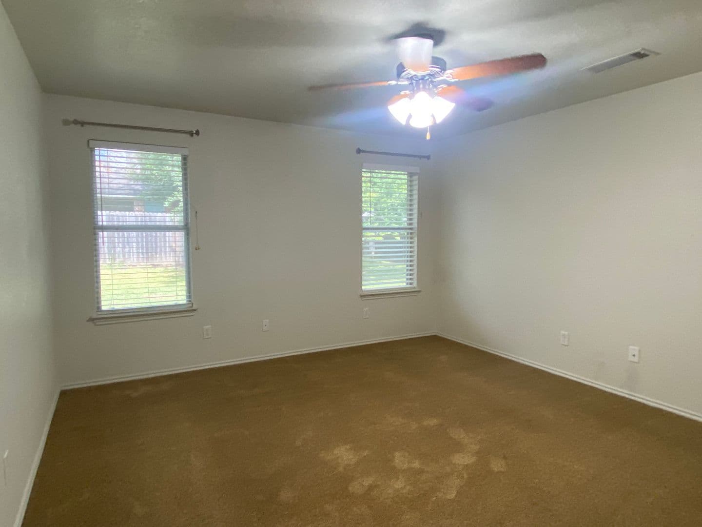 206 Burnham Dr, Temple 9 of 18
