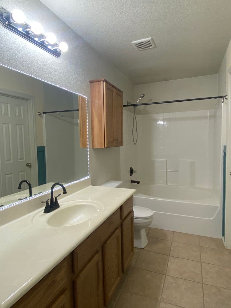 206 Burnham Dr, Temple 13 of 18