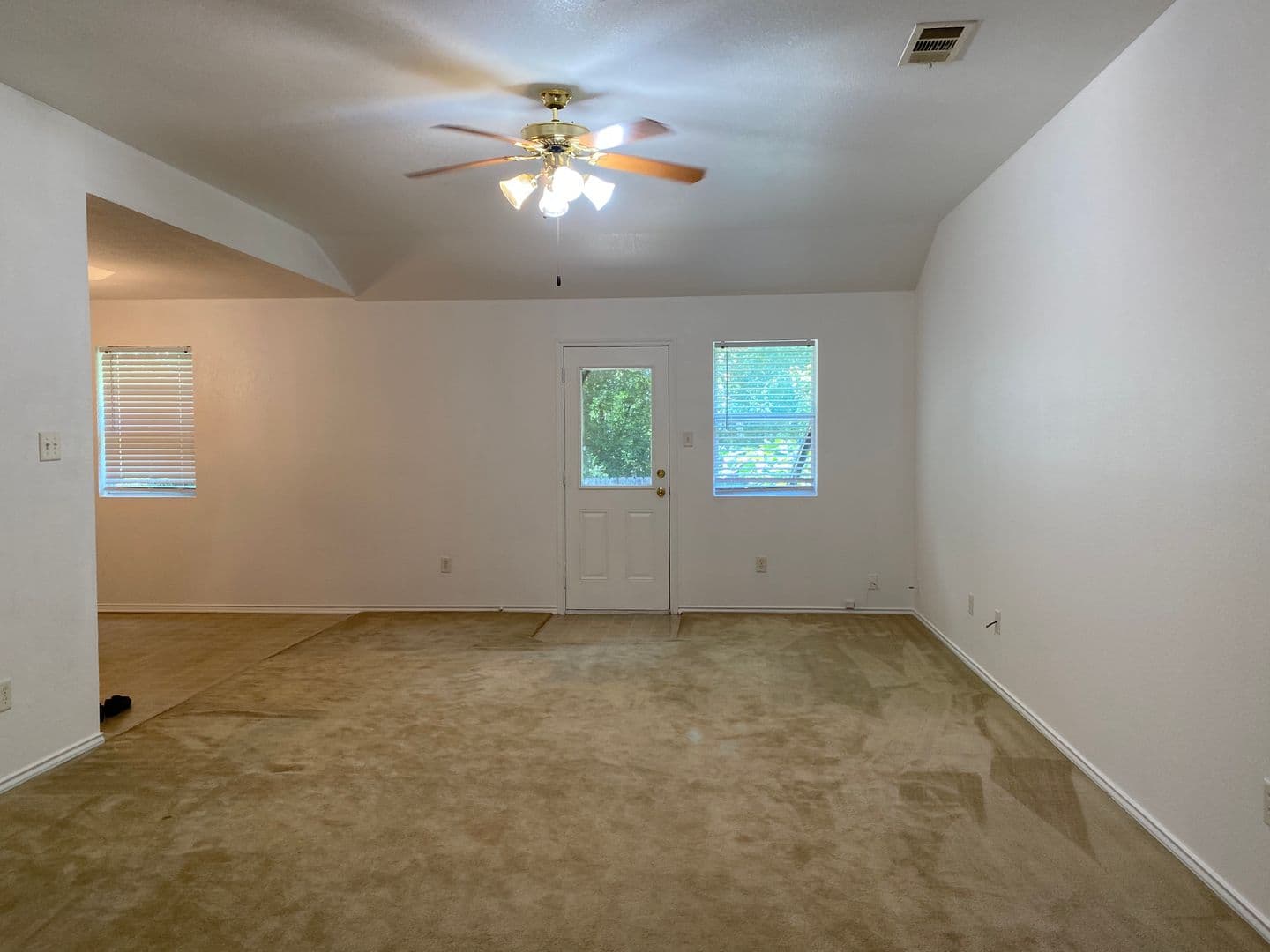 1809 Liberty Hill Dr 3 of 20