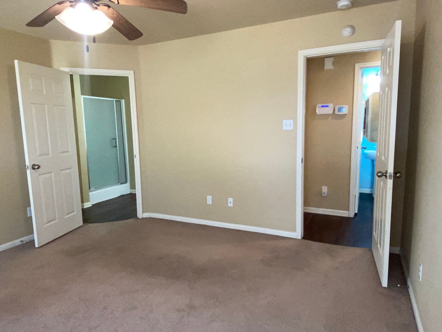 7707 Bridgepointe Dr 8 of 24