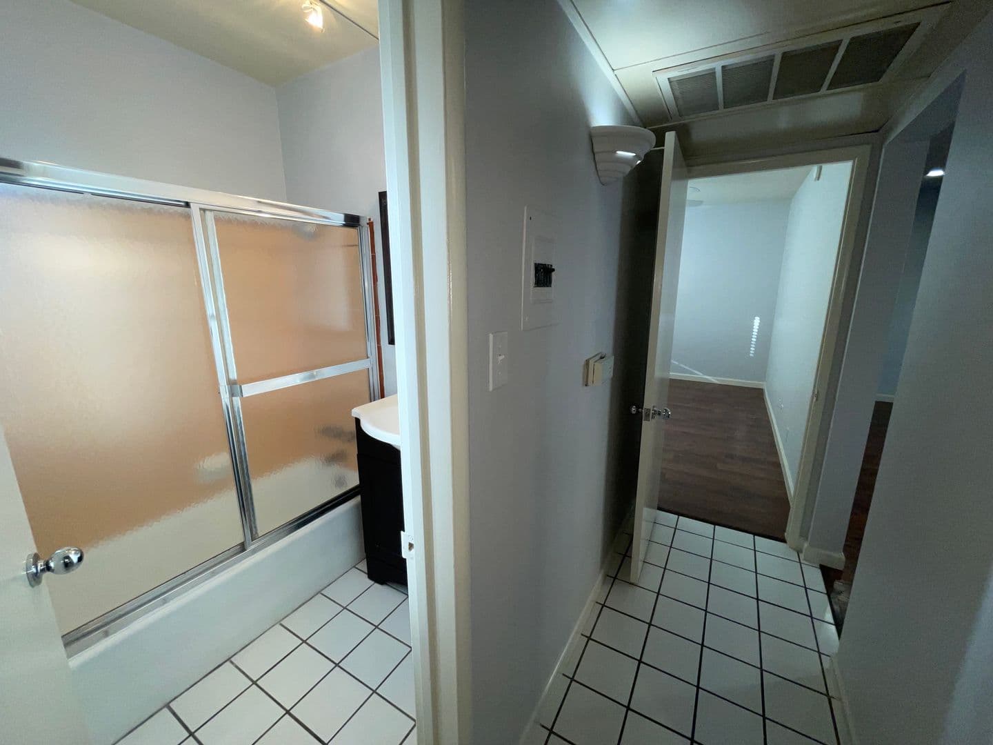 BLIX- Alpaca Apartments 7 of 13