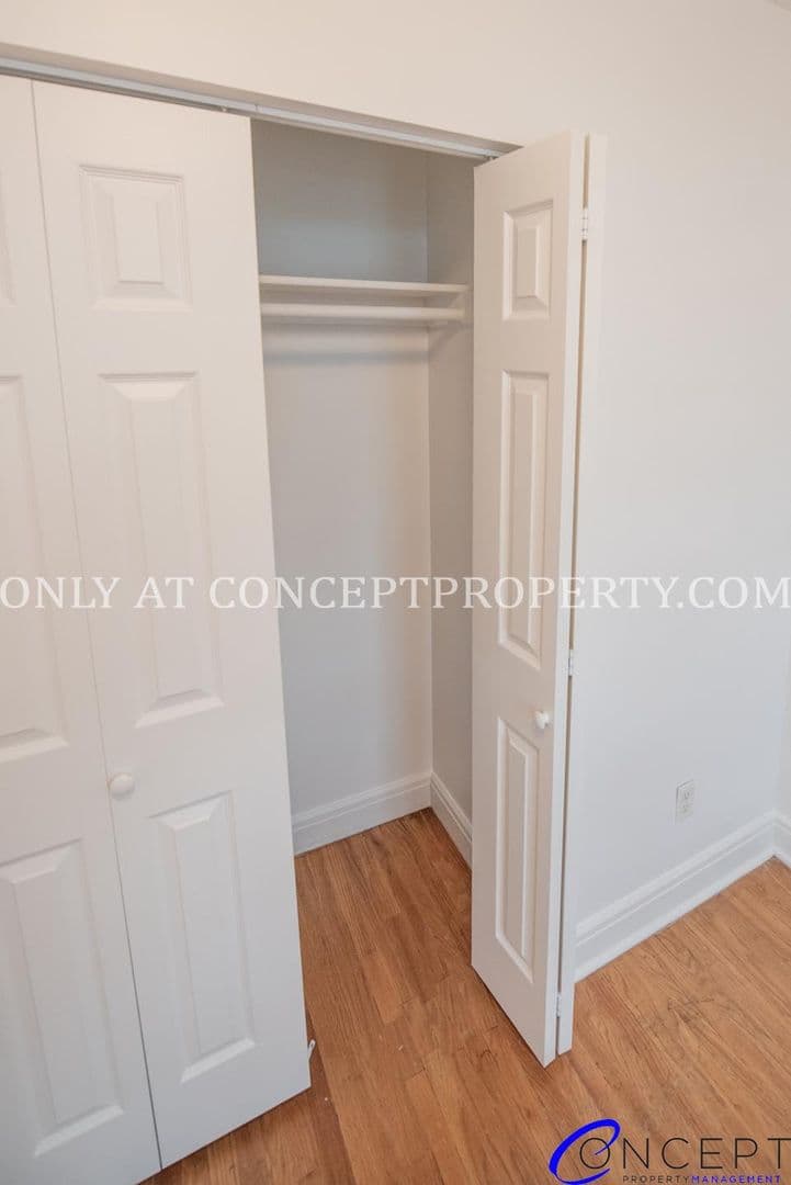 Scarsdale 25 of 30
