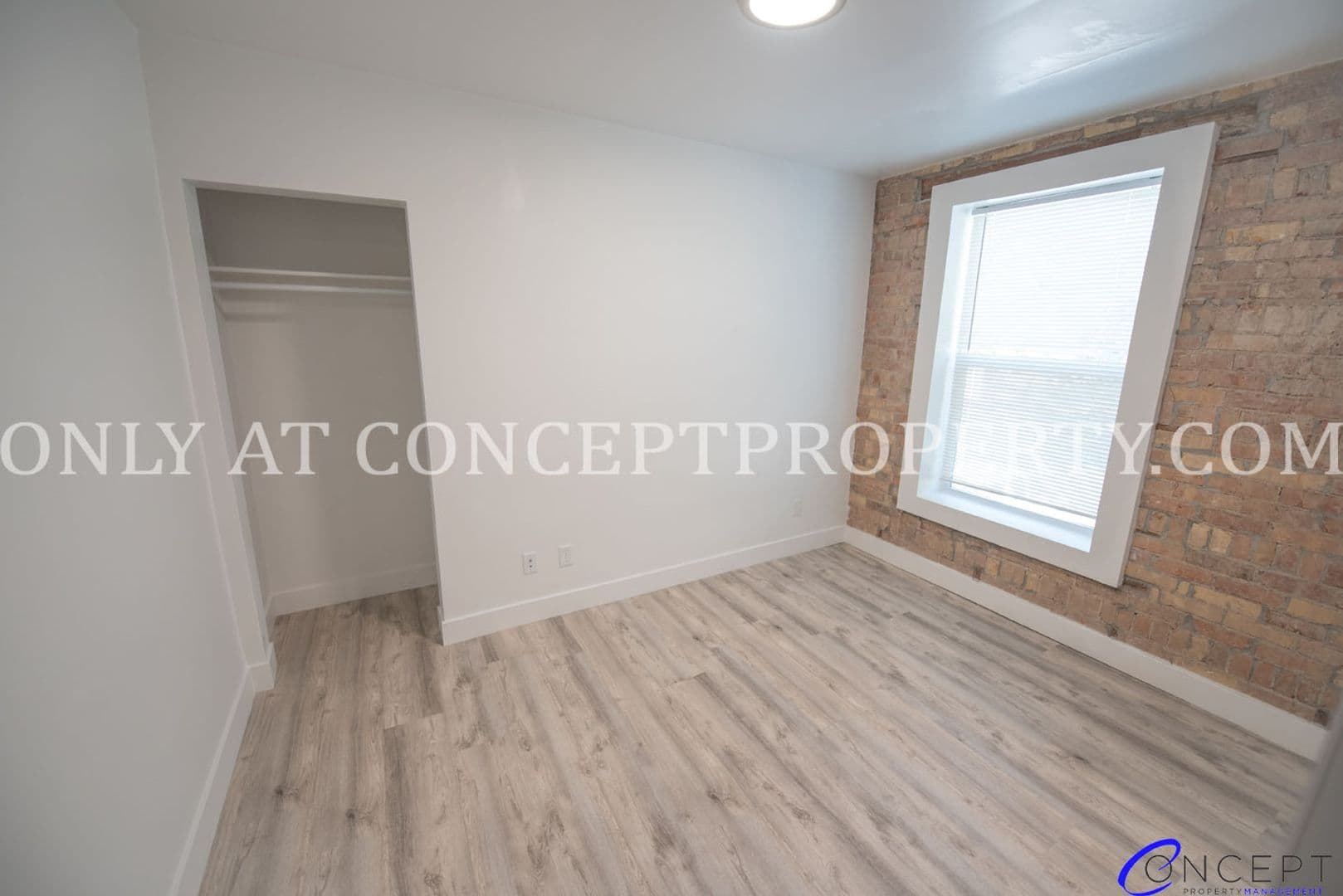 First Avenue Flats 13 of 26