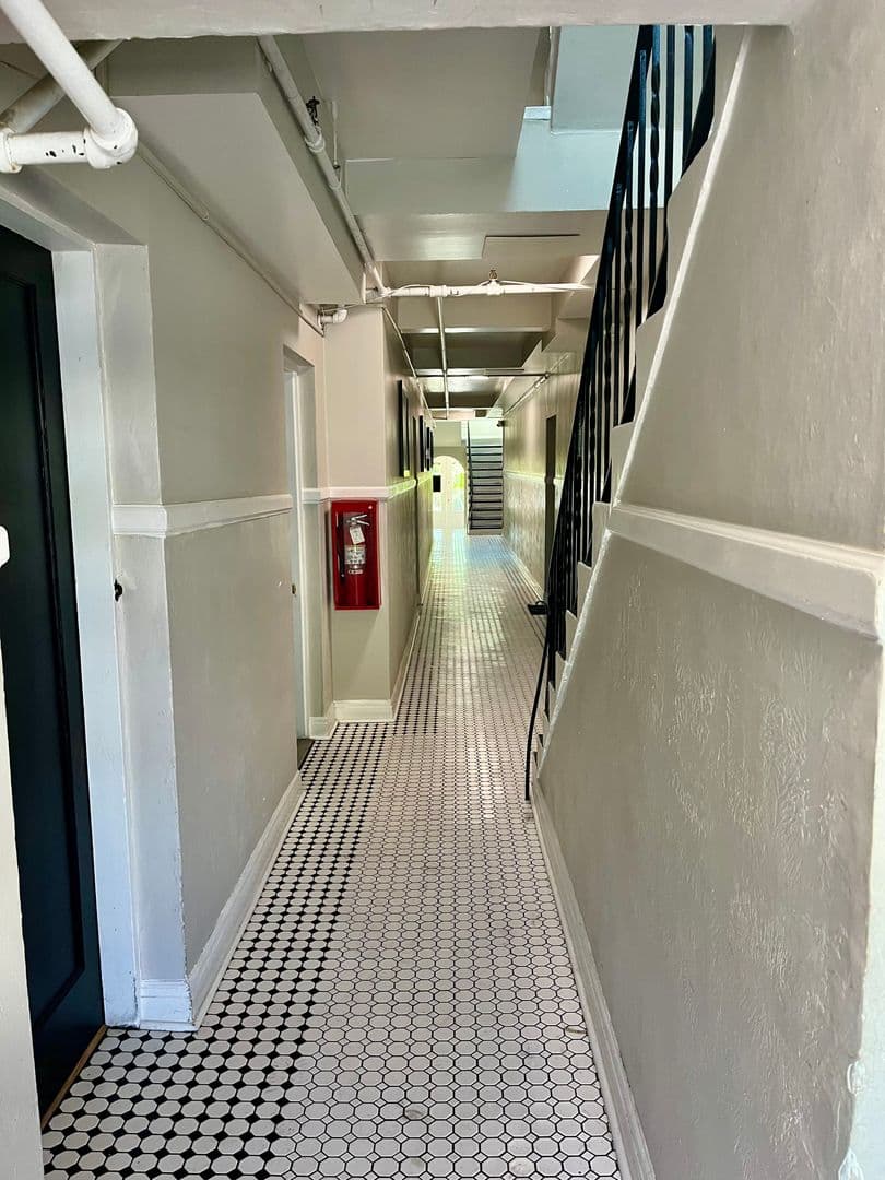 Scarsdale 32 of 37