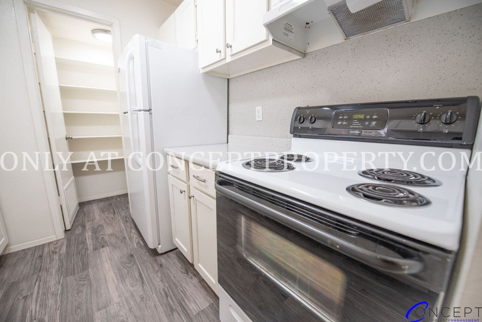 Foothill Terrace 5 of 31