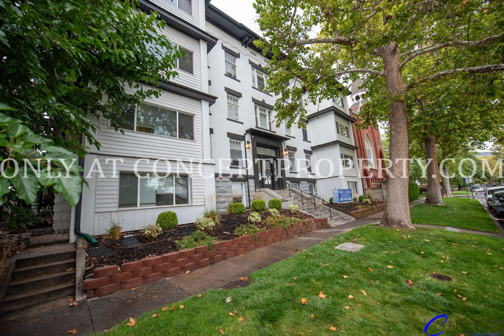 First Avenue Flats 21 of 21