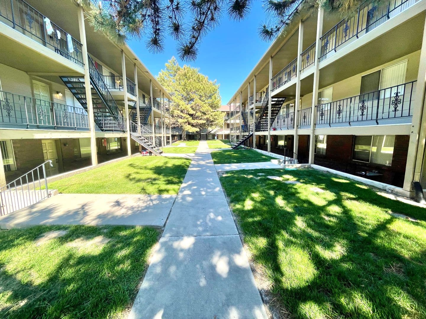 Arbor Lane 24 of 29