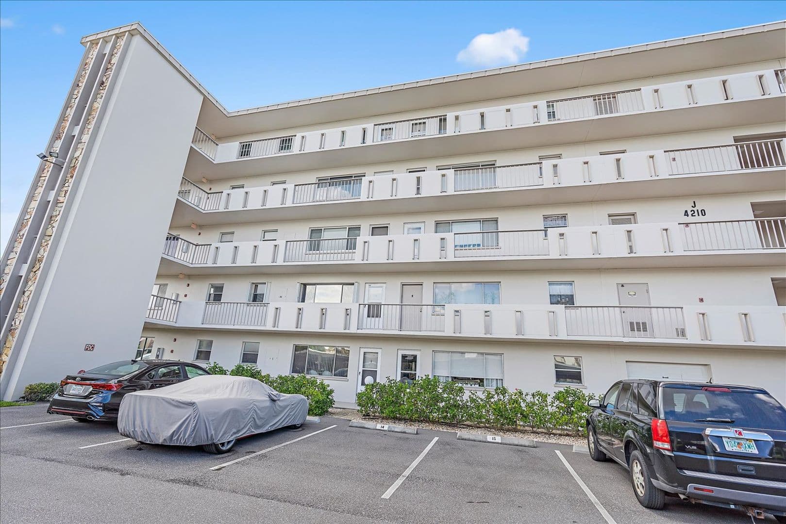 4210 Ironwood Circle Unit #103J Bradenton FL, 34209- 6 of 53