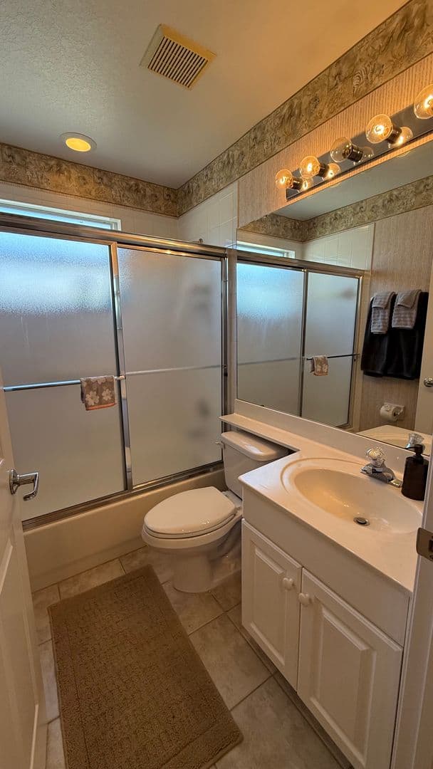 6632 Pineview Terrace - Tara Turnkey Furnished 13 of 25