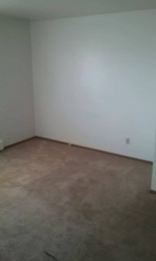 420 6th Ave SE 2 of 6