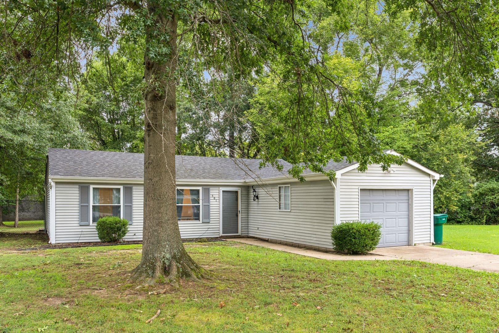 501 Ashwood Drive 17 of 52