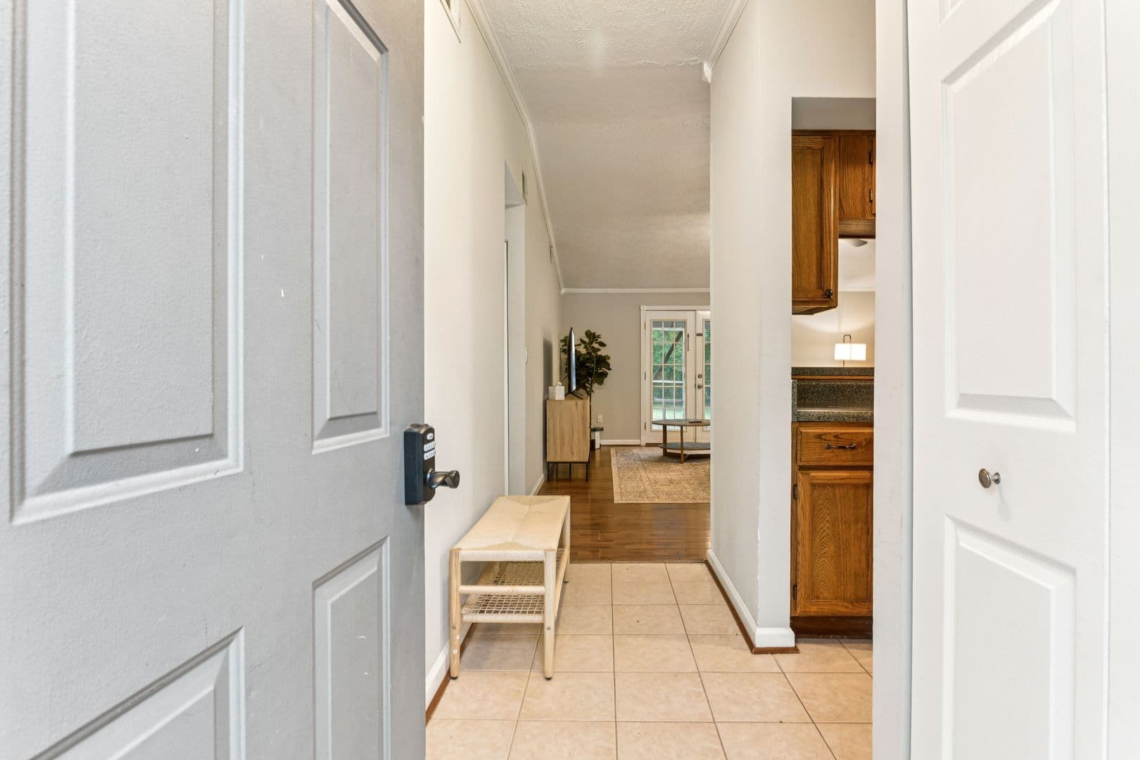 501 Ashwood Drive 19 of 52