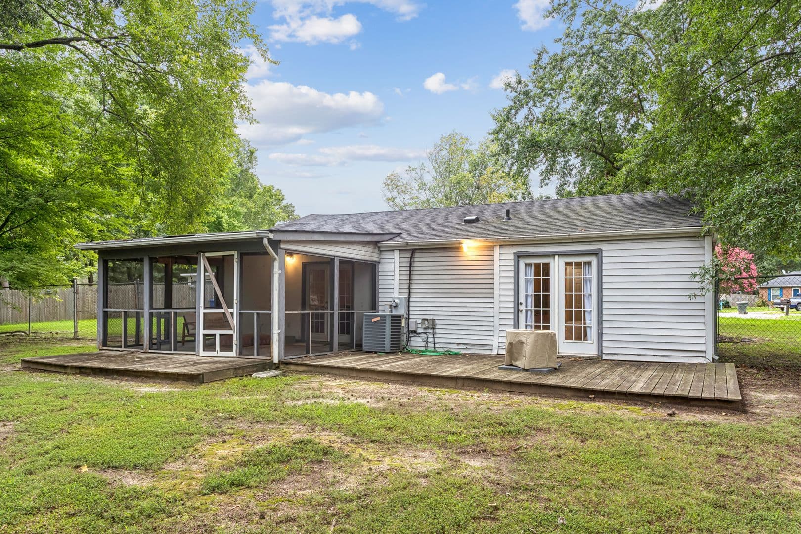 501 Ashwood Drive 52 of 52