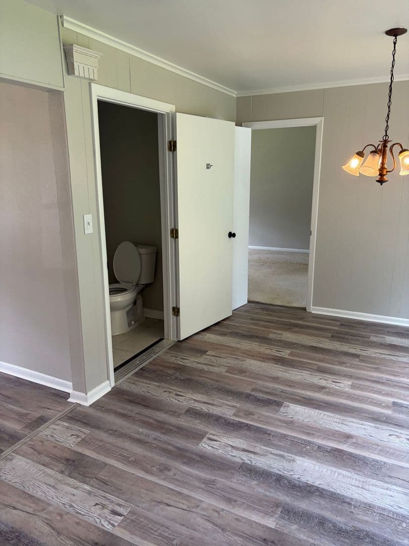 Michele Drive 3 of 14