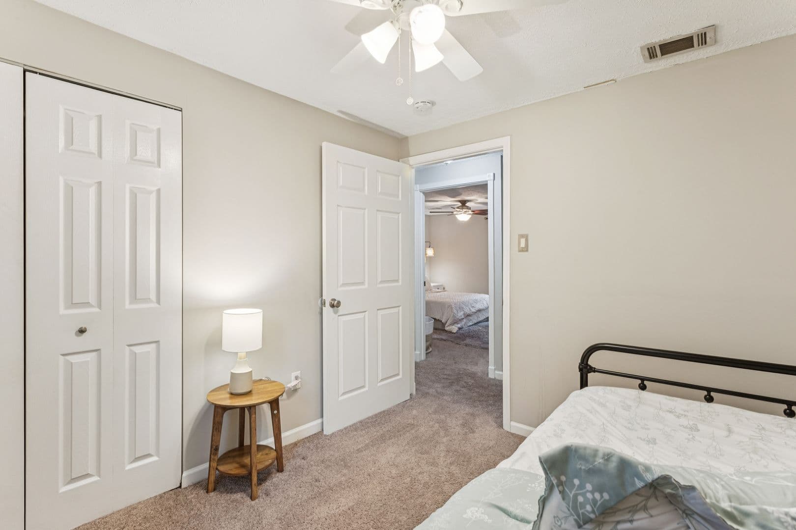 501 Ashwood Drive 41 of 52