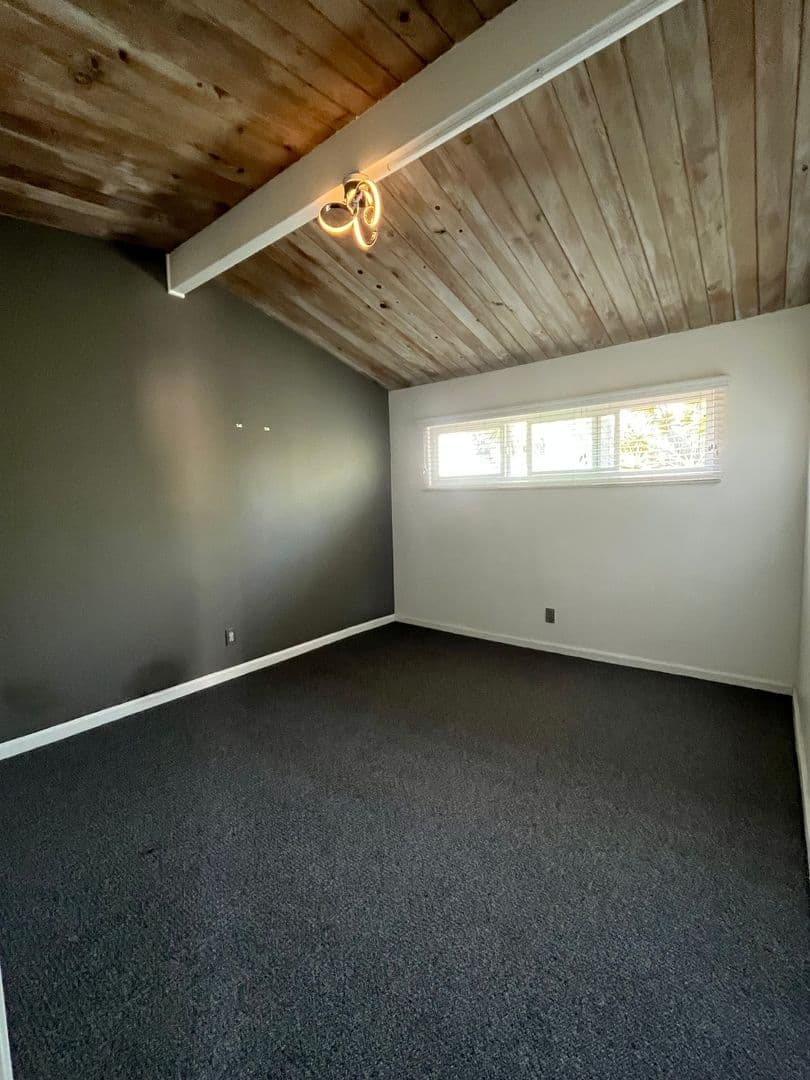6587 Cervantes Rd 5 of 8