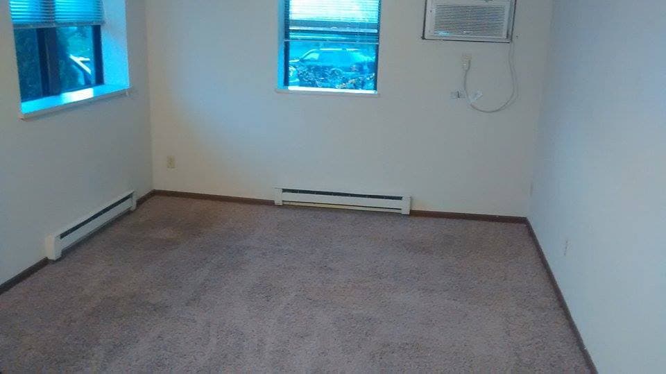Riverfront Apartments 4 of 12