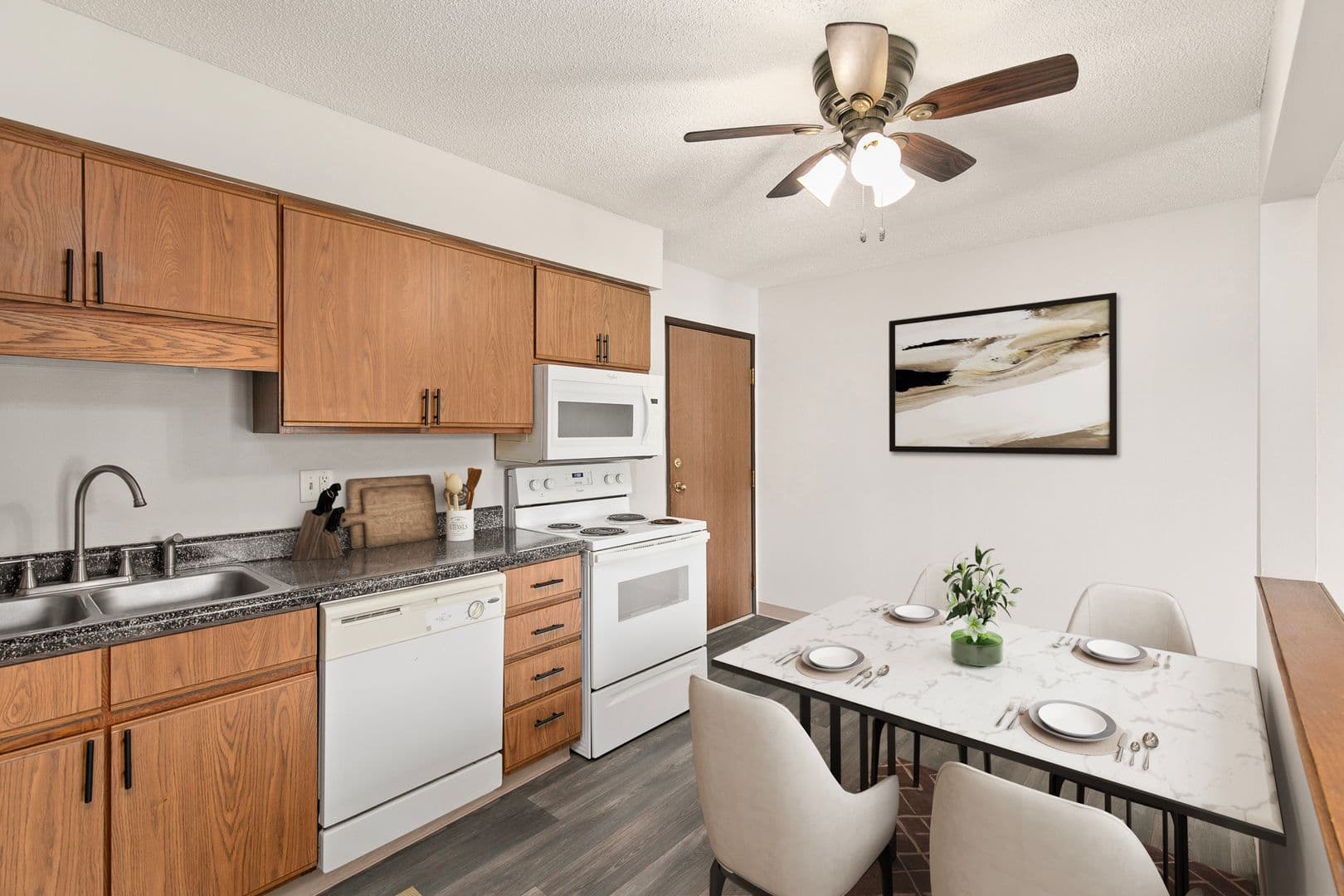 Bridlewood Apartments 14 of 19