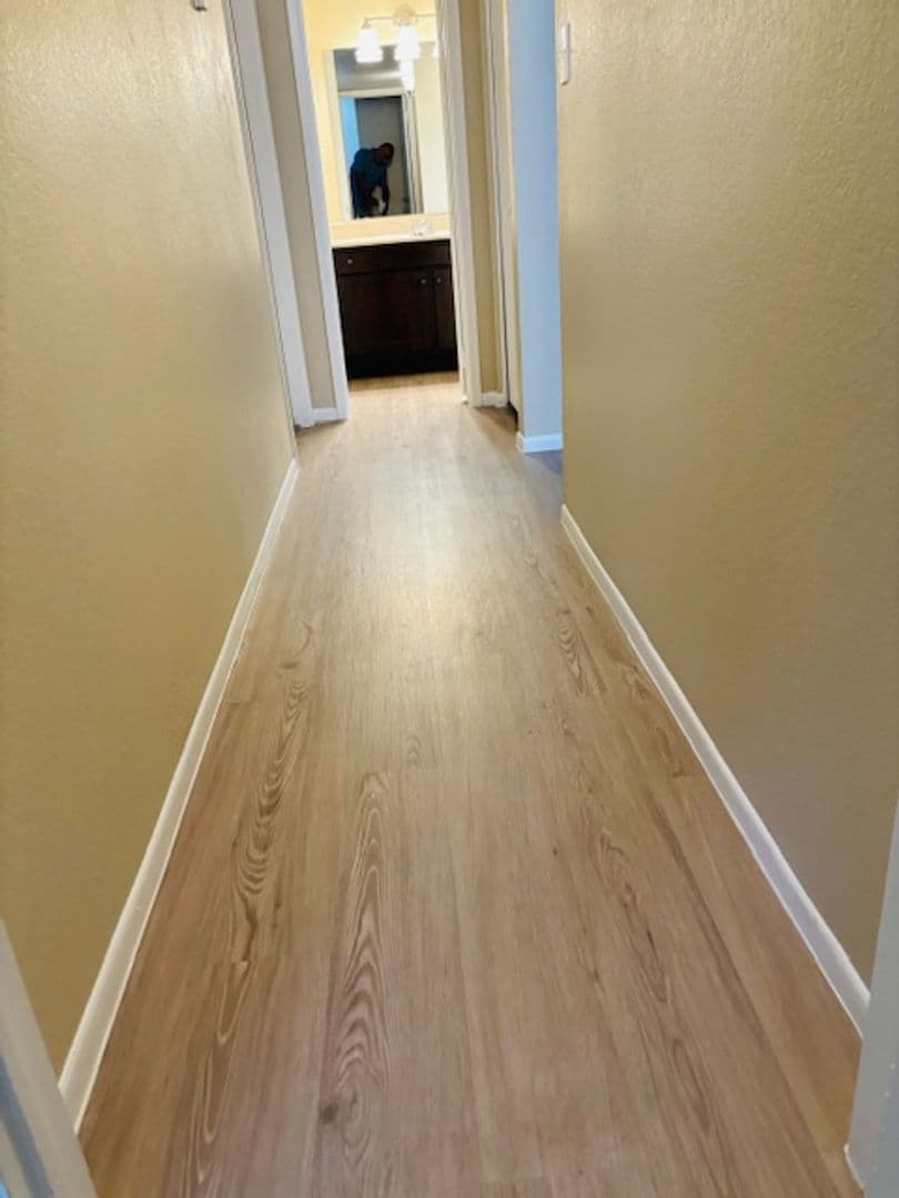 Desert Springs Apartments 40 of 45