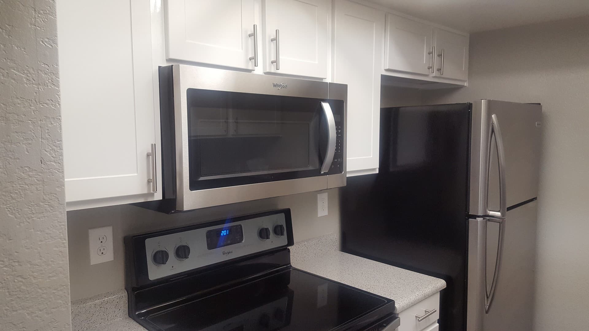 Desert Springs Apartments 1 of 29