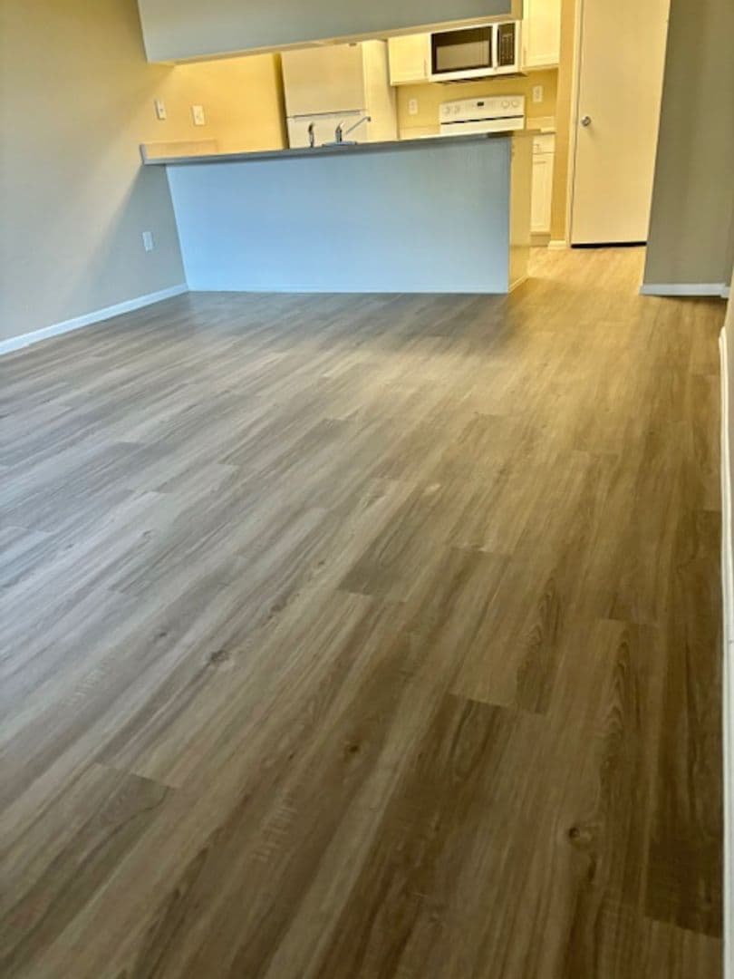 Desert Springs Apartments 2 of 37