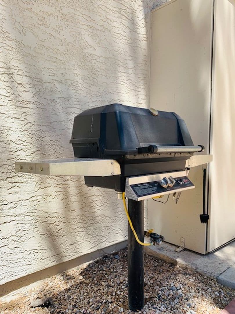 Desert Springs Apartments 12 of 47
