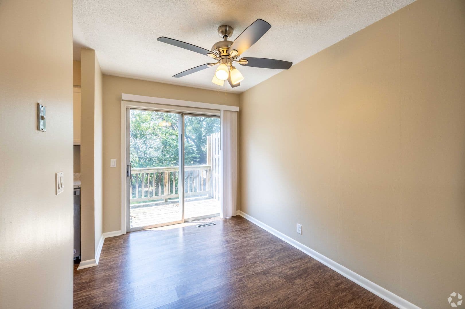 Sunset Hills Townhomes 4 of 10
