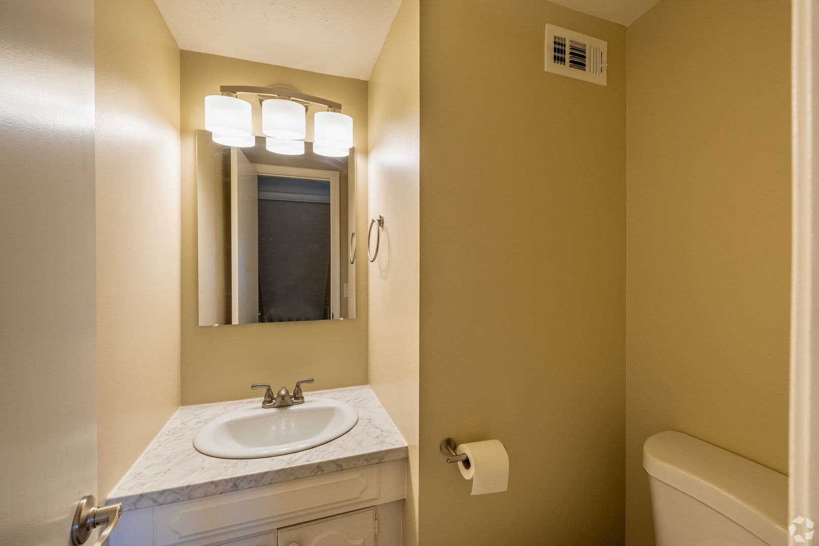 Sunset Hills Townhomes 5 of 10