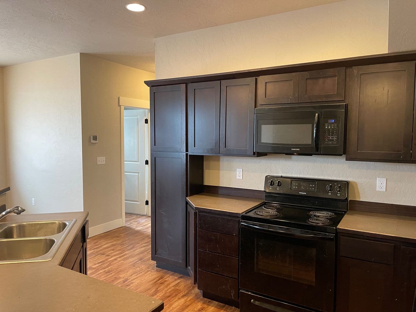 Townhomes Cheney LLC 9 of 14