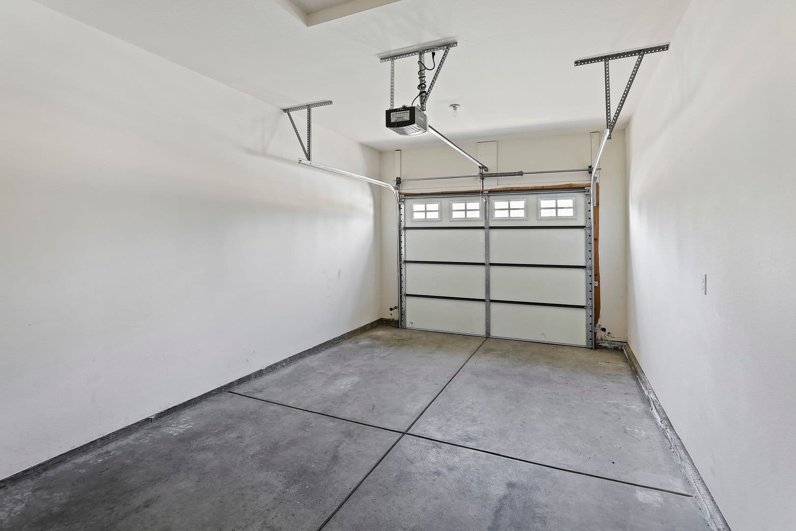 Townhomes Cheney LLC 6 of 20