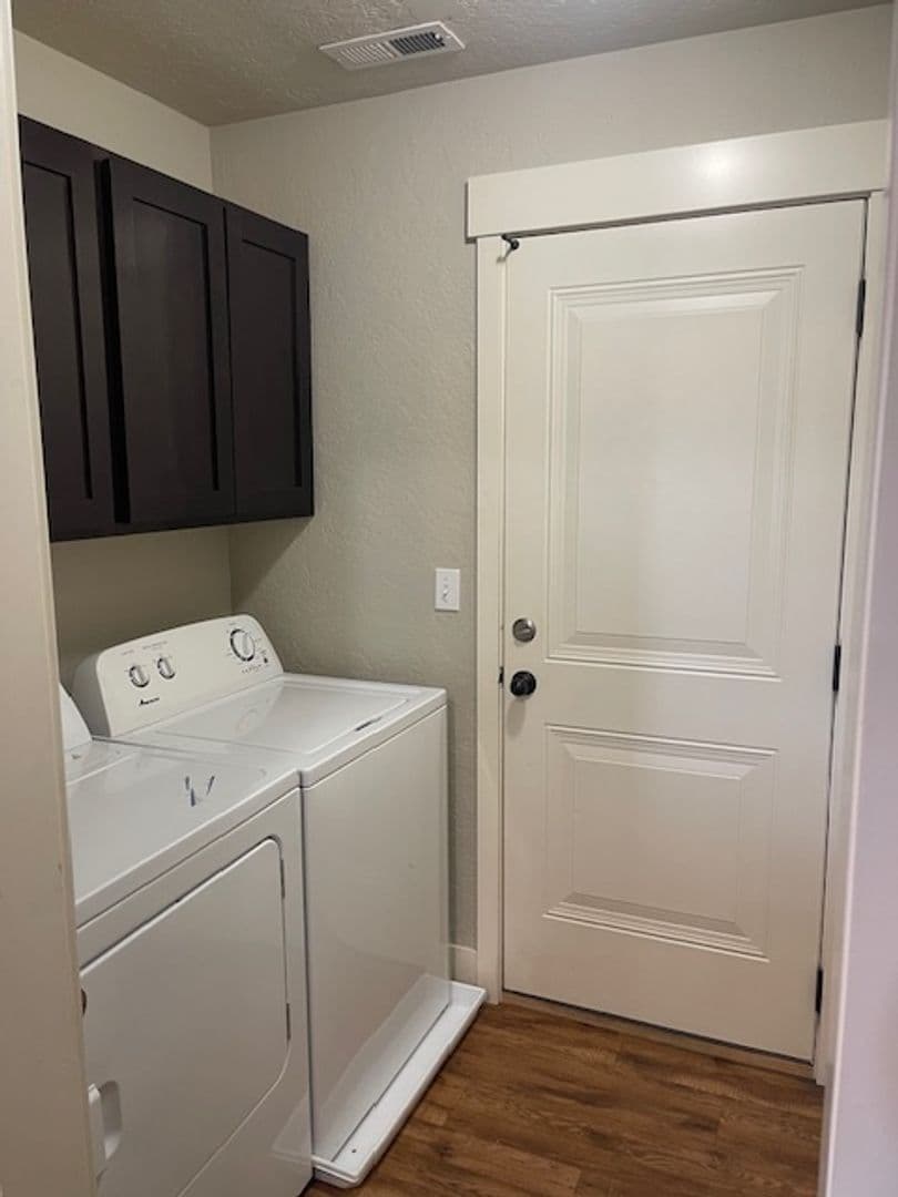 Townhomes Cheney LLC 10 of 20