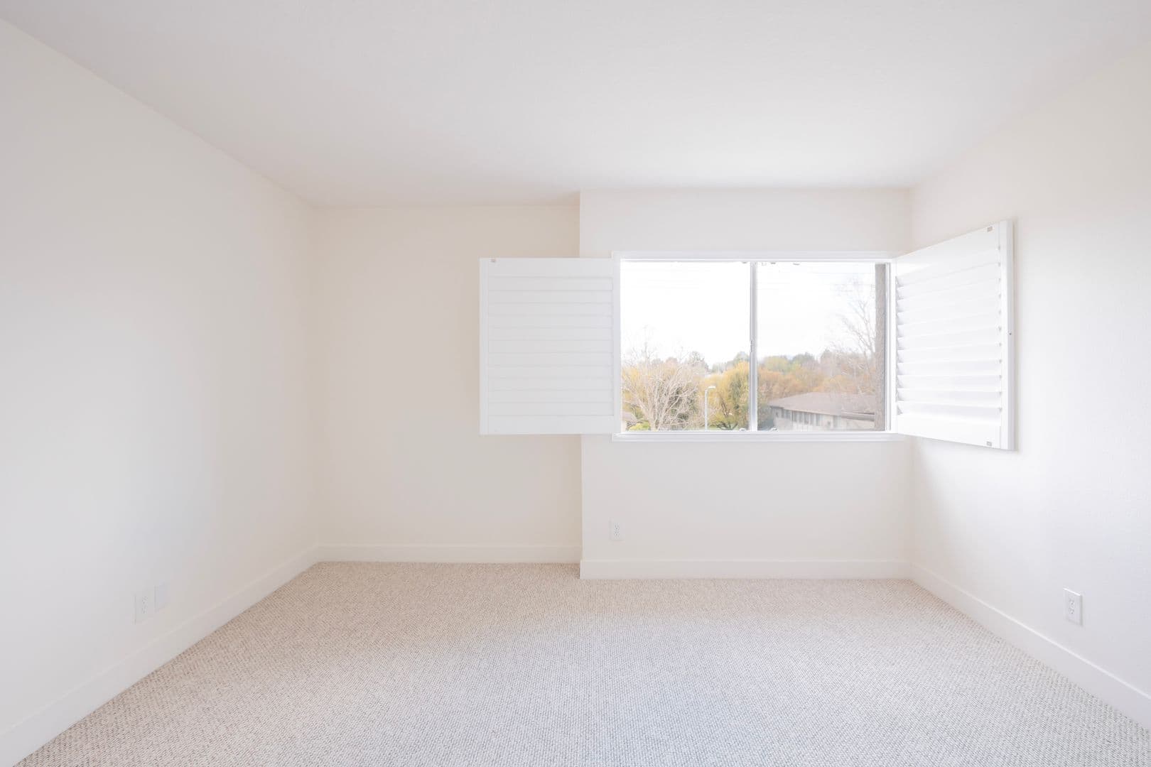 10020 Zelzah Avenue 14 of 18