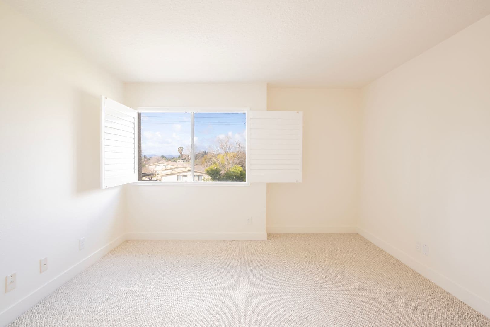 10020 Zelzah Avenue 11 of 18
