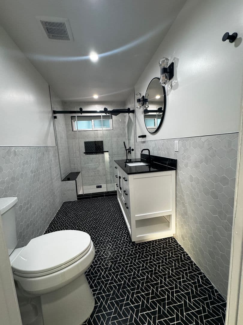 Windsor House Apartments 3 of 12