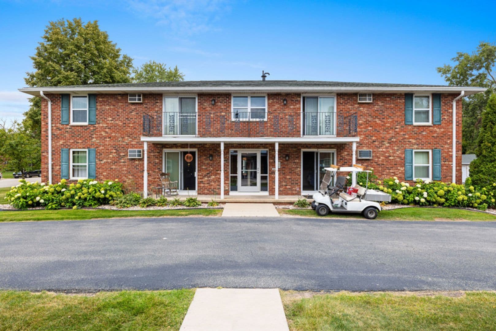 Roland Lane Apartments 47 of 54