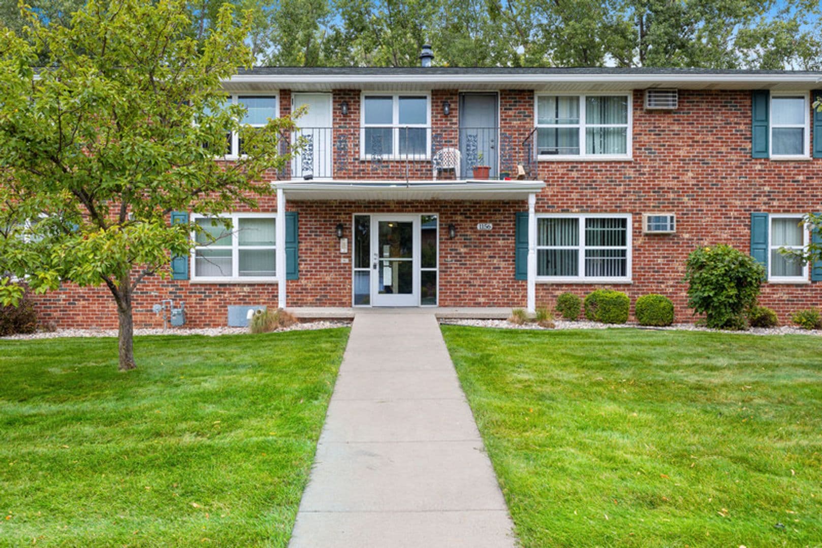 Roland Lane Apartments 43 of 54