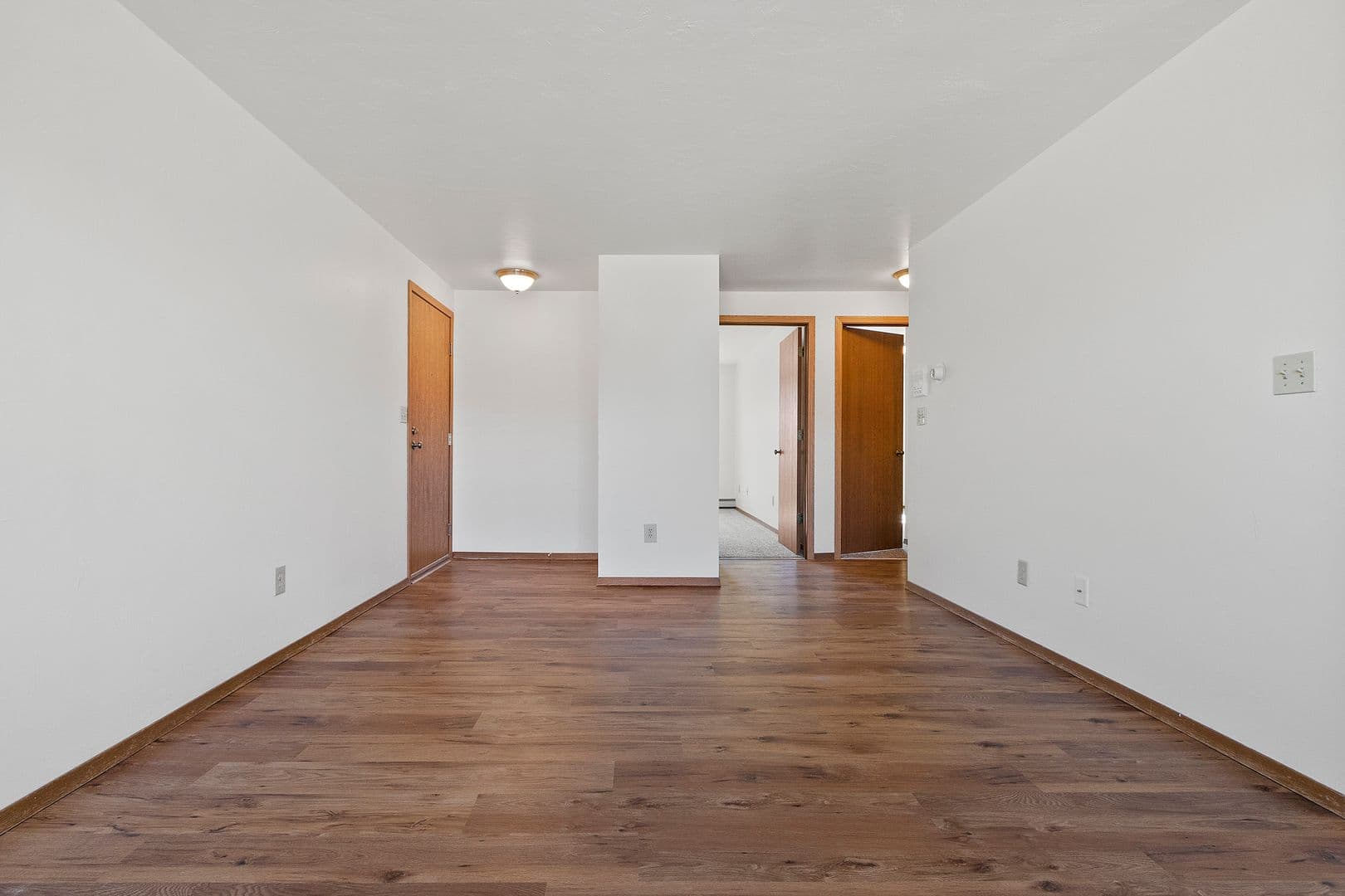 Roland Lane Apartments 23 of 54