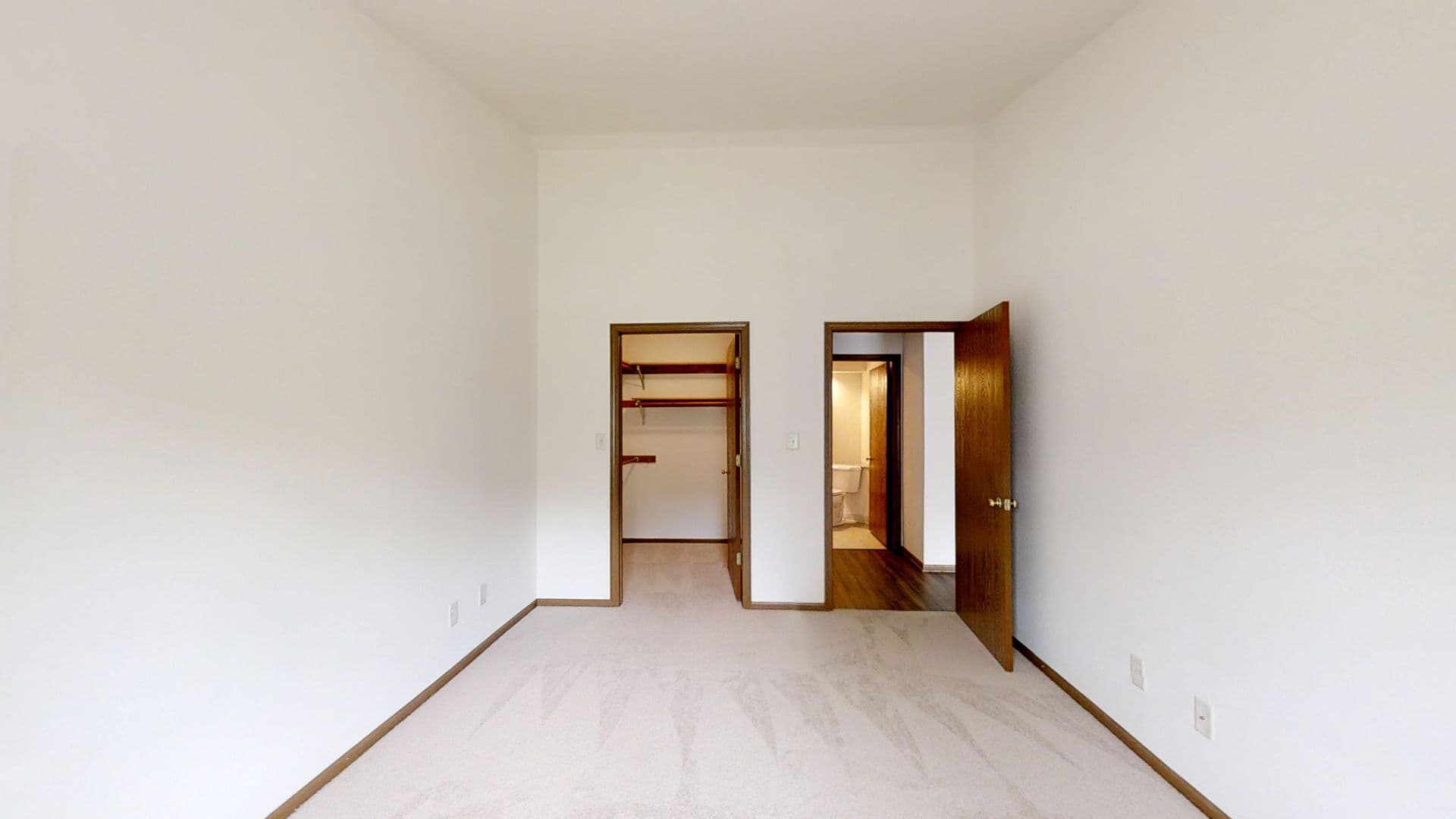 RENOVATED Condo Style Upper 2 Bedroom 2 Bathroom Apartment 7 of 13