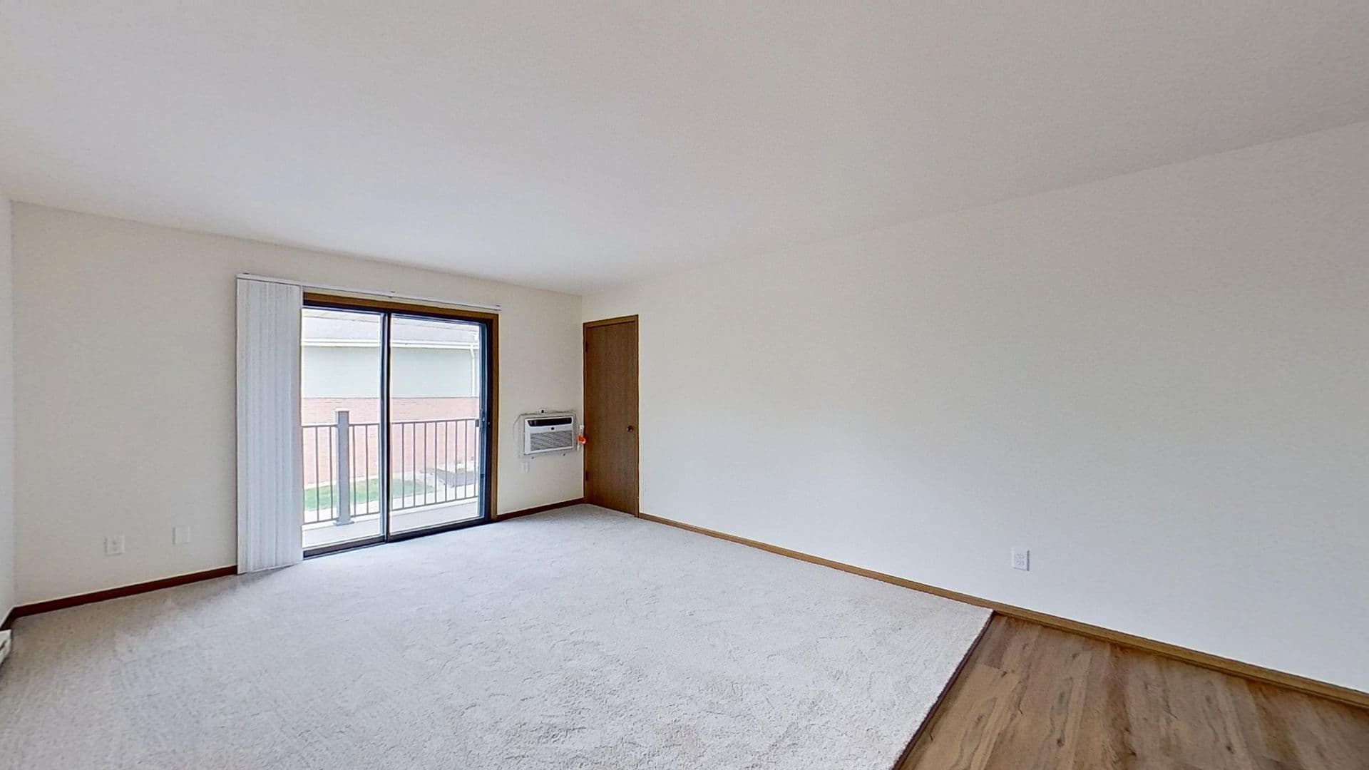 RENT SPECIAL - Renovated Upper 2 Bedroom 1.5 Bathroom Apartment 10 of 19