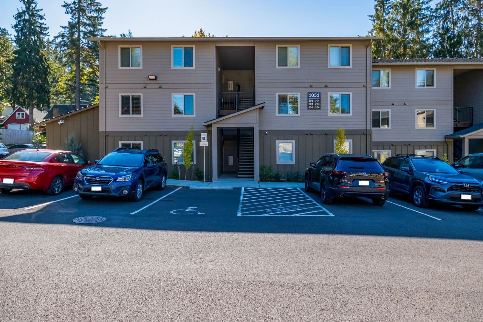 HHS - Harmona Heights Apartments 10 of 28
