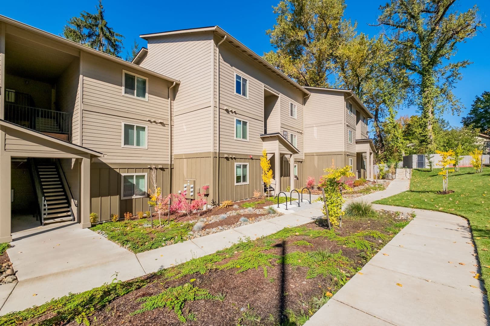 HHS - Harmona Heights Apartments 10 of 32