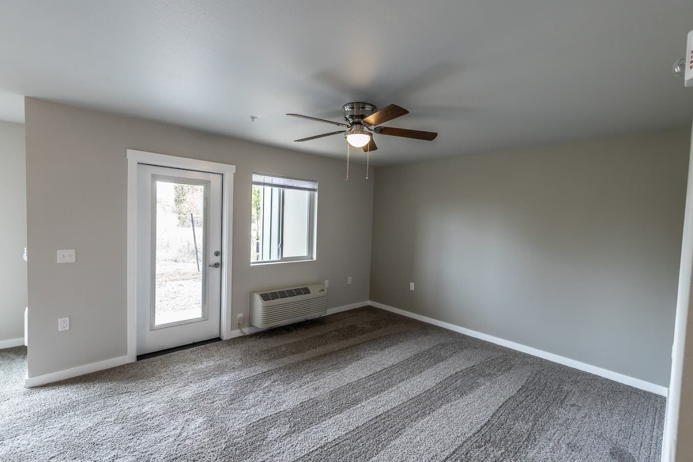 EVA Evergreen Valley Apartments 8 of 17